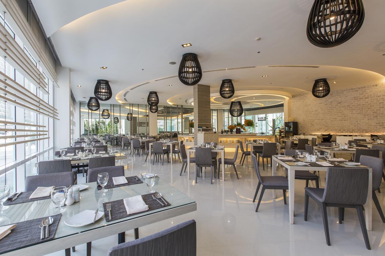 Kantary 304 Hotel y Apartamentos con servicio Prachinburi Si Maha Phot Exterior foto
